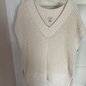 Women's Knit Sweater Vest
